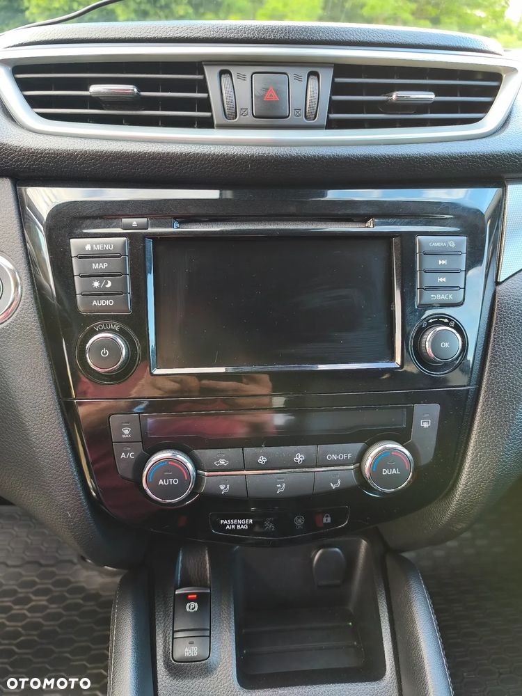 Nissan Qashqai 1.7 dCi Tekna - 9