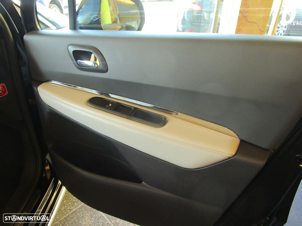 Peugeot 3008 2.0 HDi Hybrid4 Limited Edition - 19