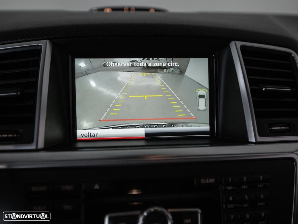 Mercedes-Benz ML 250 - 19