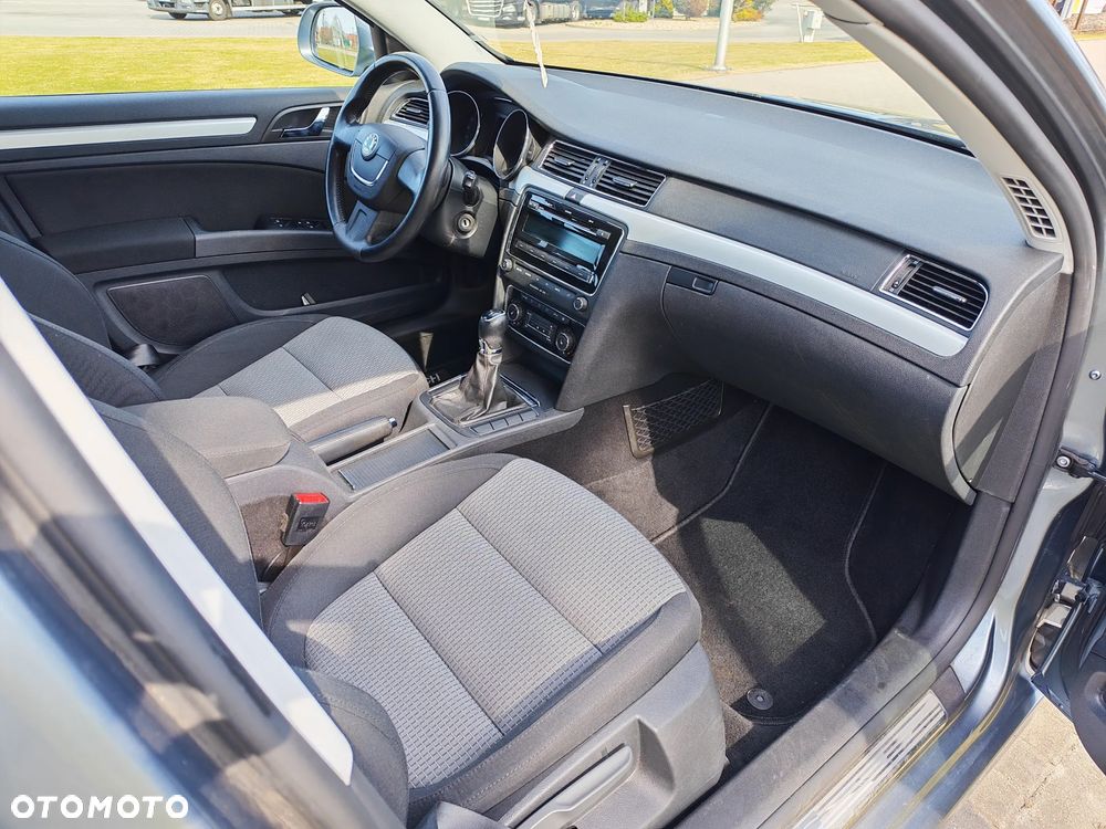 Skoda Superb 1.6 TDI Active Greenline - 12