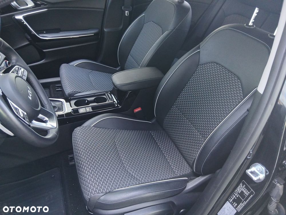 Kia Ceed 1.5 T-GDI Tribute DCT - 27