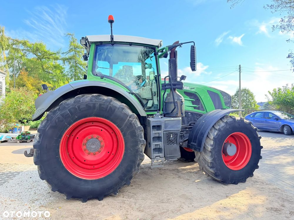 Fendt 828 Vario Profi Plus - 21