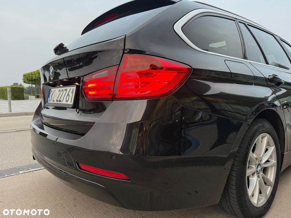 BMW Seria 3 320d Efficient Dynamics Edition - 25