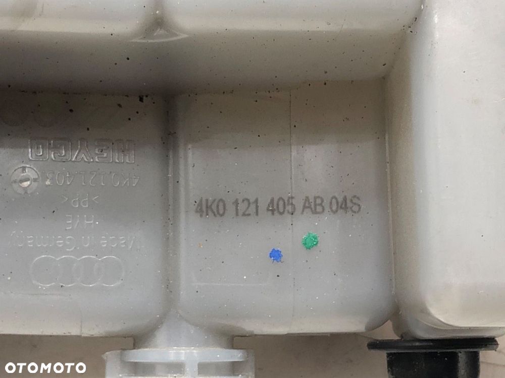 ZBIORNIK WYRÓWNAWCZY PŁYNU CHŁODZĄCEGO  AUDI A6 C8 Avant (4A5) 2018 - 2022 40 TDI Mild Hybrid - 4