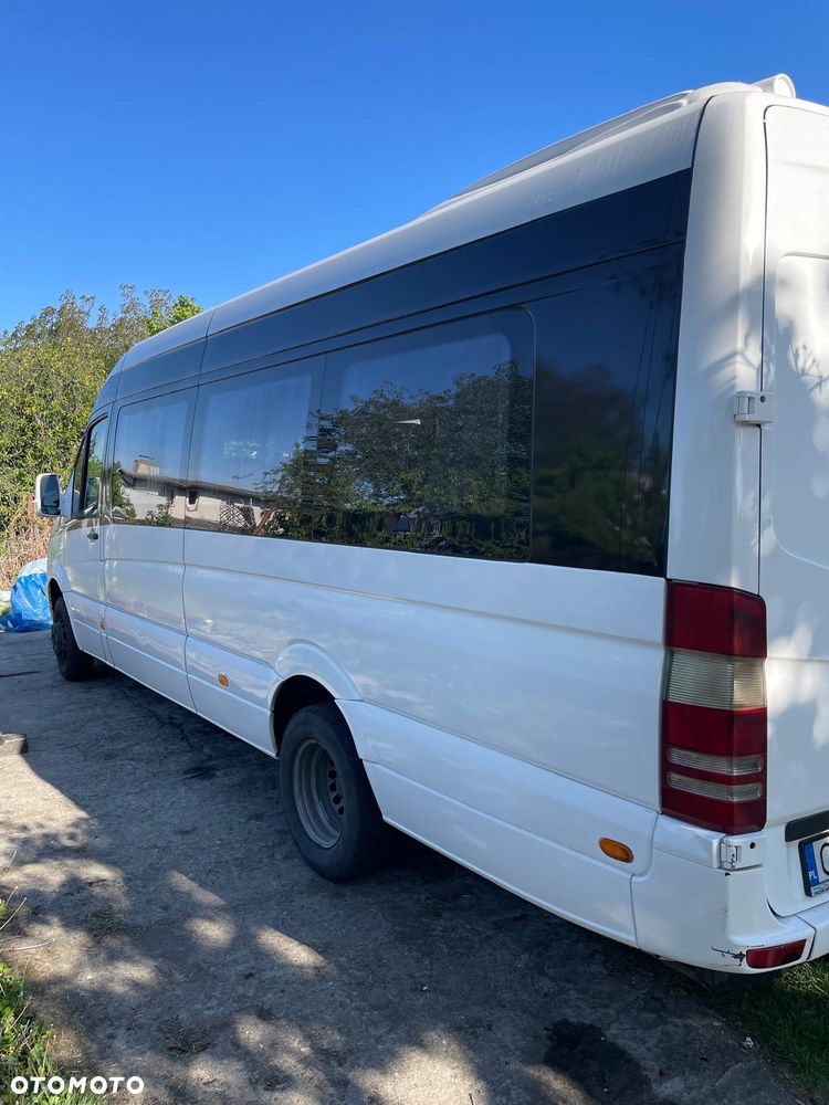 Mercedes-Benz Sprinter - 6