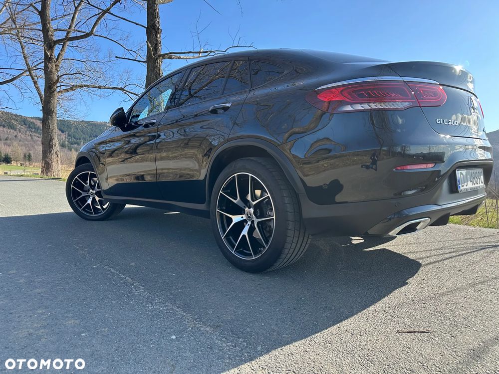 Mercedes-Benz GLC - 4