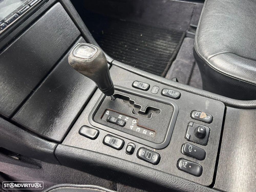MERCEDES-BENZ Classe E Sedan (W210) E 200 2.0 Kompressor Gasolina 186 cv  137 kW 1997 - 2002 M 111.947 para peças - 6
