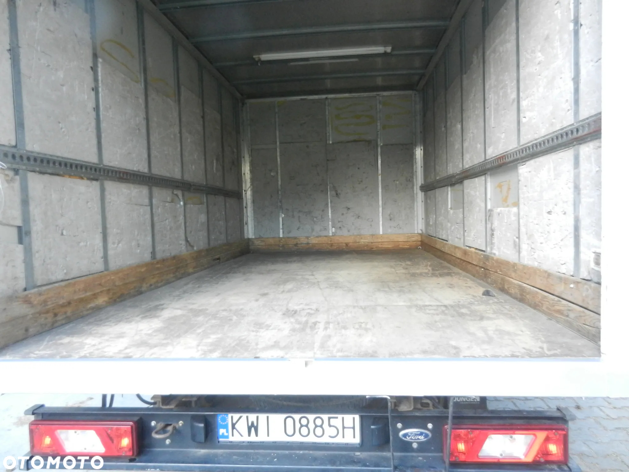 Ford Transit - 14
