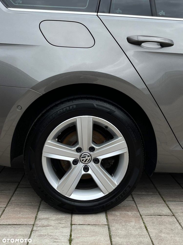 Volkswagen Golf 2.0 TDI BMT Highline EU6 - 8