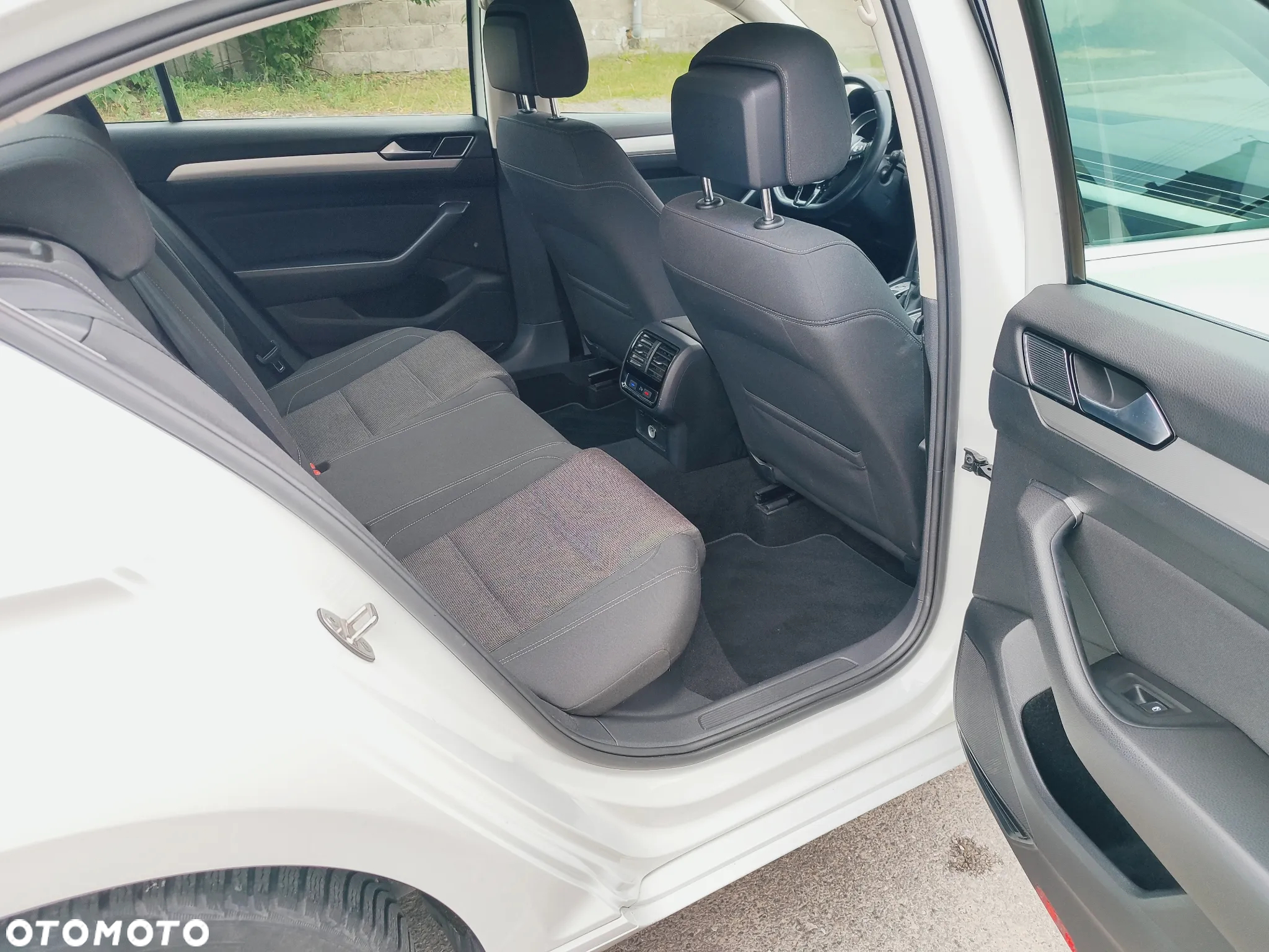 Volkswagen Passat 2.0 TDI BMT Comfortline DSG7 - 22