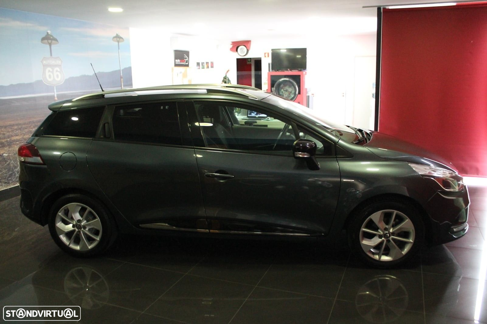 Renault Clio Sport Tourer 1.5 dCi Limited - 3