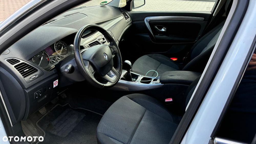 Renault Laguna 1.5 dCi Expression - 13