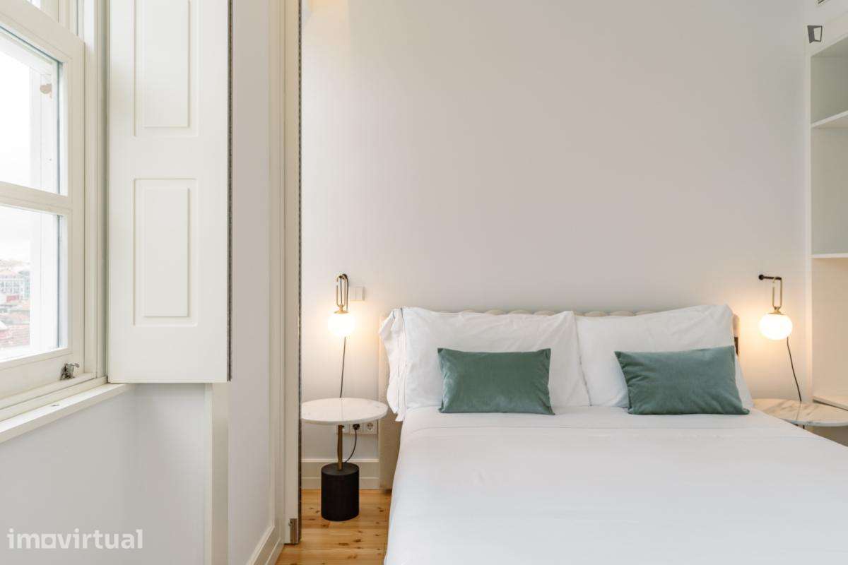 Apartamento com 1 quartos - localizado em Vitória Porto - Grande imagem: 2/15