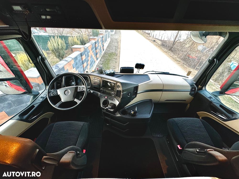 Mercedes-Benz Actros 1845 - 11