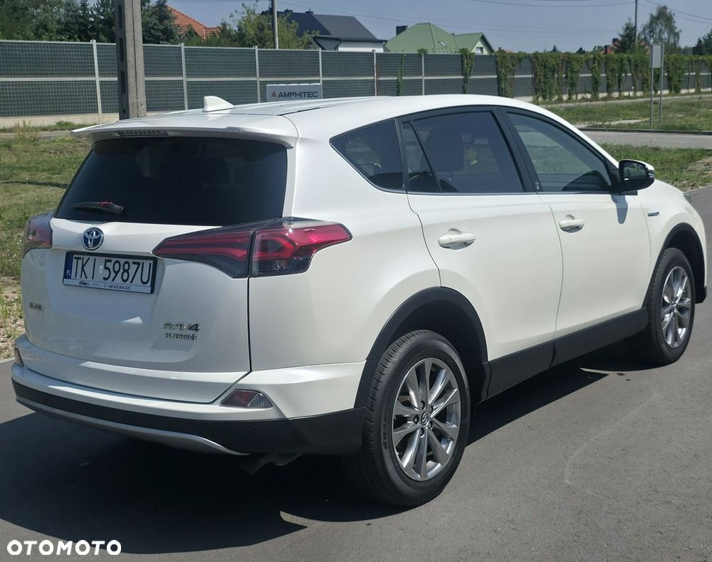 Toyota RAV4 - 3