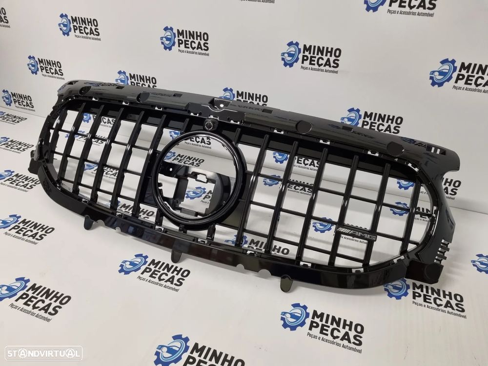 Grelha Frontal Mercedes GLA (H247) GTR Preto Brilho (Versão Standard) - 2