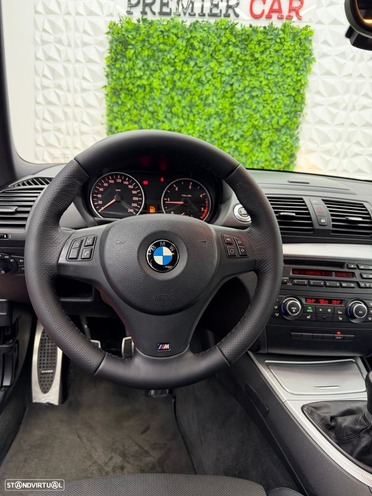 BMW 118 d Pack M - 9