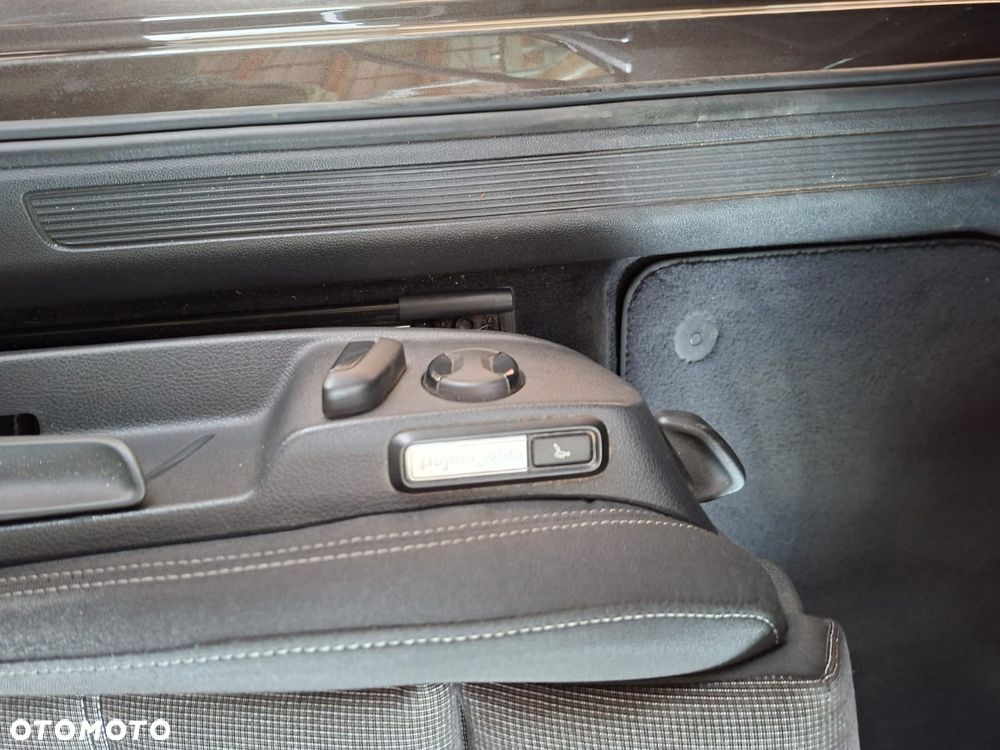 Volkswagen Passat - 18