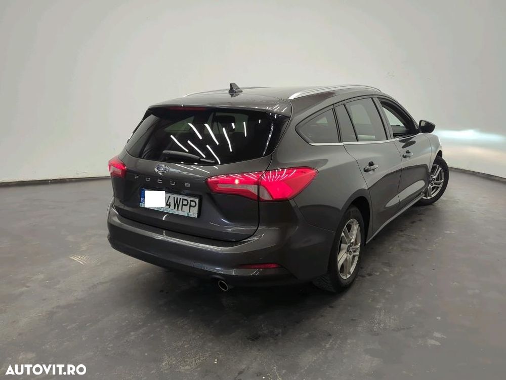Ford Focus 1.0 EcoBoost Titanium - 2