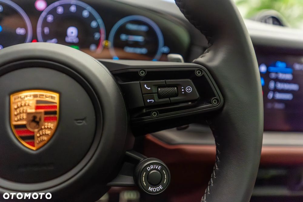 Porsche Cayenne S E-Hybrid PHEV Black Edition - 17