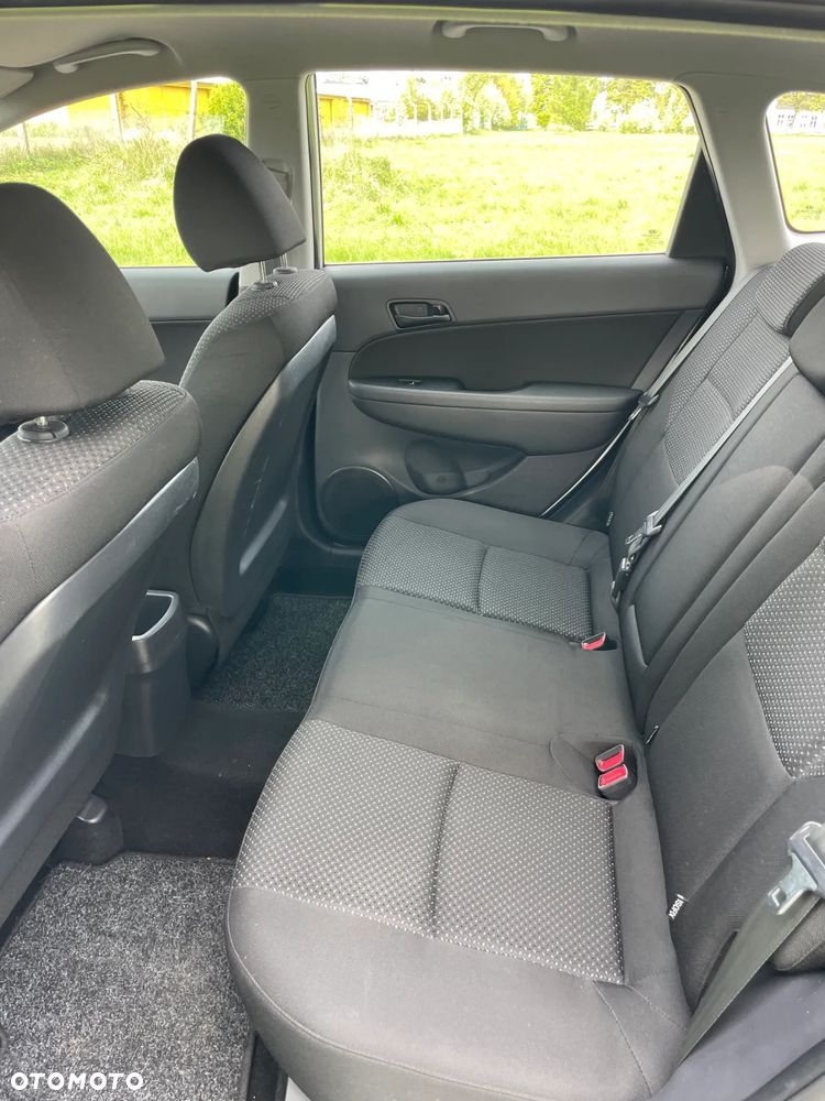 Hyundai i30 i30cw 1.4 Edition Plus - 7