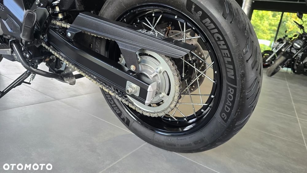 Suzuki V-STROM - 15