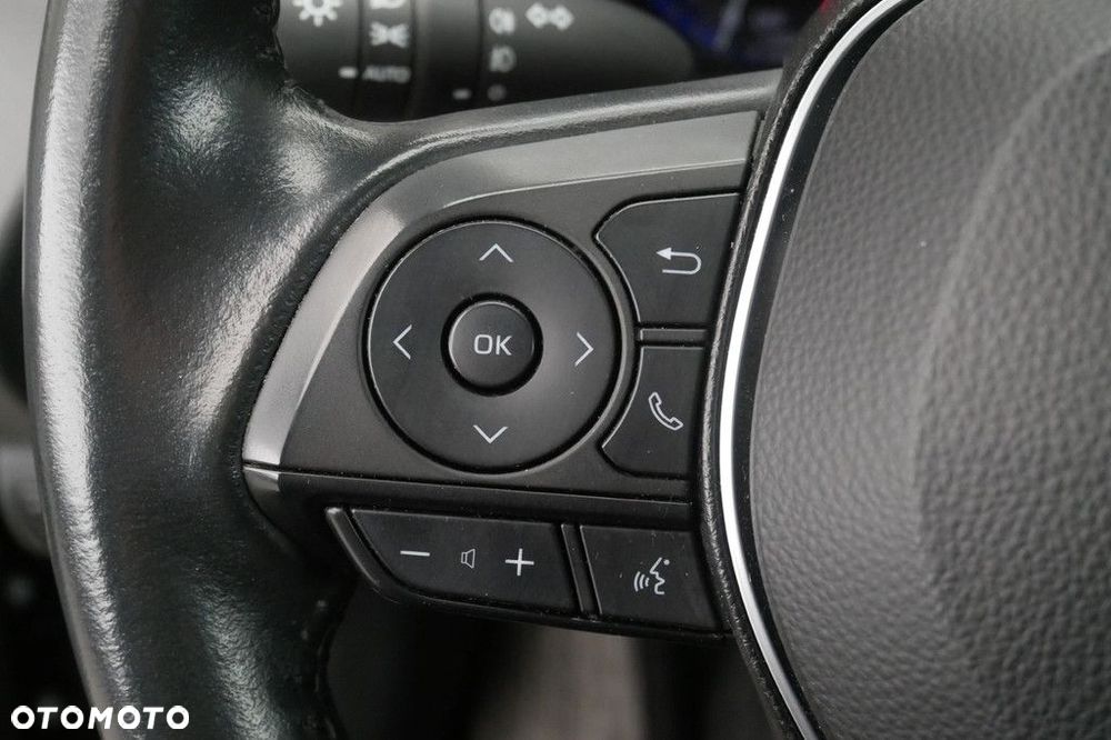 Toyota Corolla 1.8 Hybrid Comfort - 23