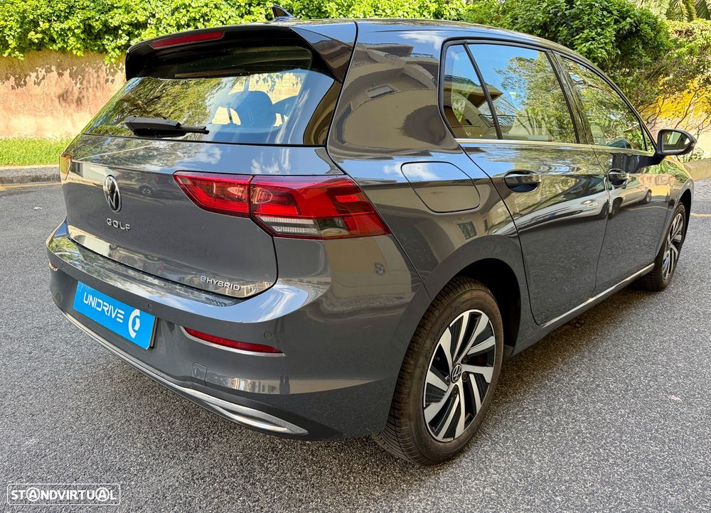 VW Golf 1.4 GTE Plug-In-Hybrid DSG - 5