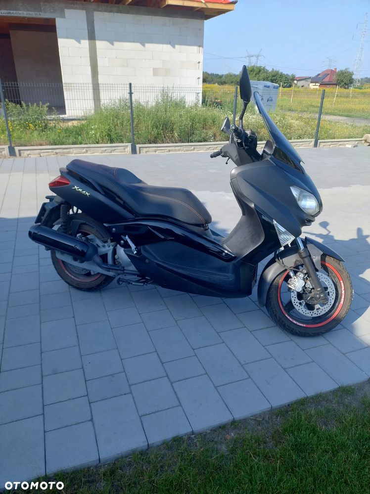 Yamaha X-max - 6