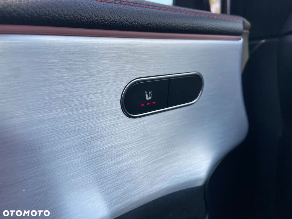 Mercedes-Benz CLA 200 AMG Line 7G-DCT - 16