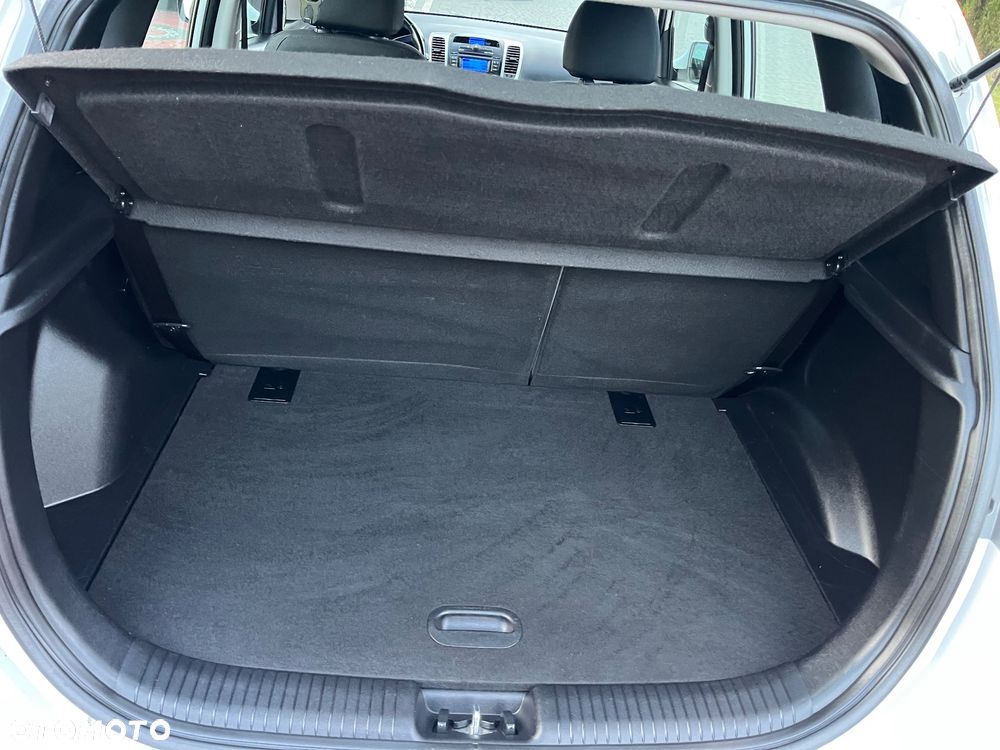 Hyundai ix20 1.4 blue Passion - 12