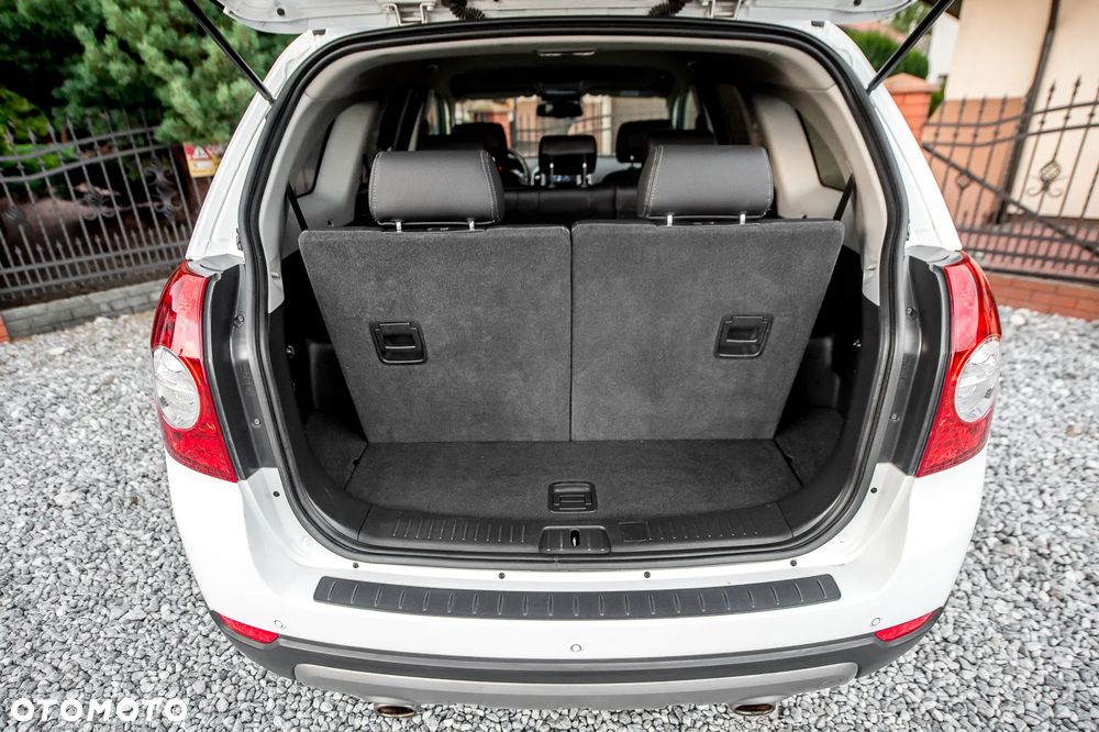 Chevrolet Captiva 2.4 AWD Automatik LT+ - 14