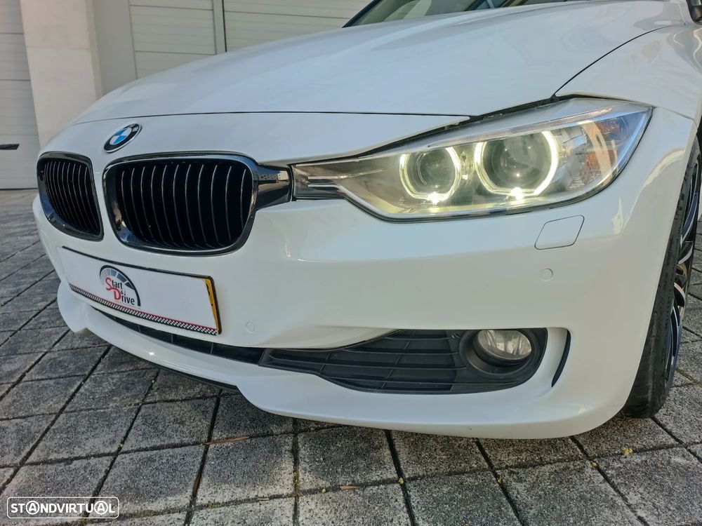 BMW 318 d Sport Line - 4