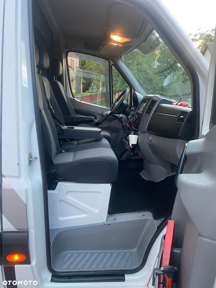 Volkswagen Crafter - 16