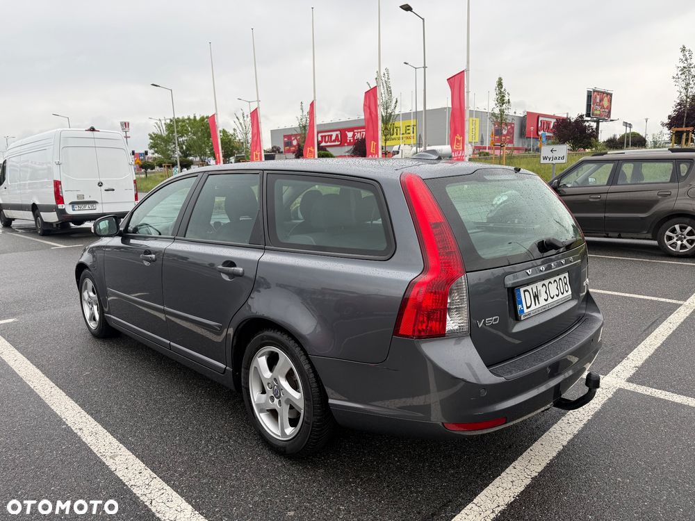 Volvo V50 D2 Momentum Start-Stop - 6