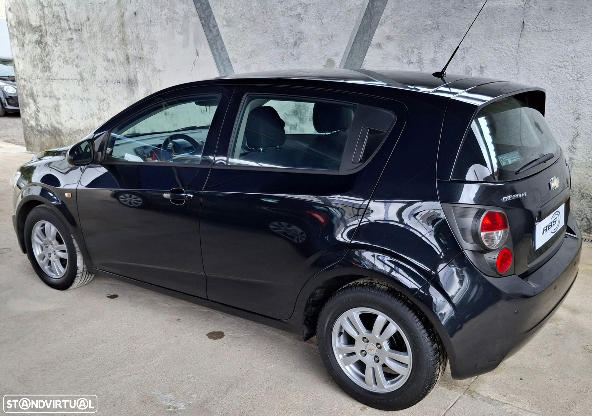 Chevrolet Aveo 1.2 LT - 4