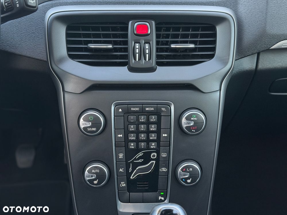 Volvo V40 Cross Country D2 Kinetic - 18