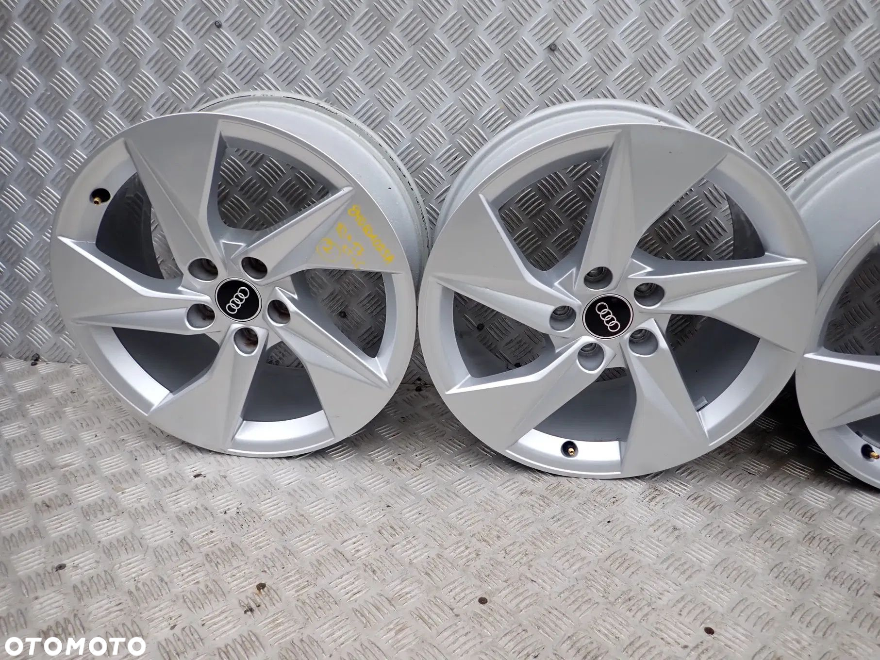 FELGI ALUMINIOWE 17 5x112 AUDI A3 S3 8Y NAJNOWSZY MODEL 8Y0601025A - 12