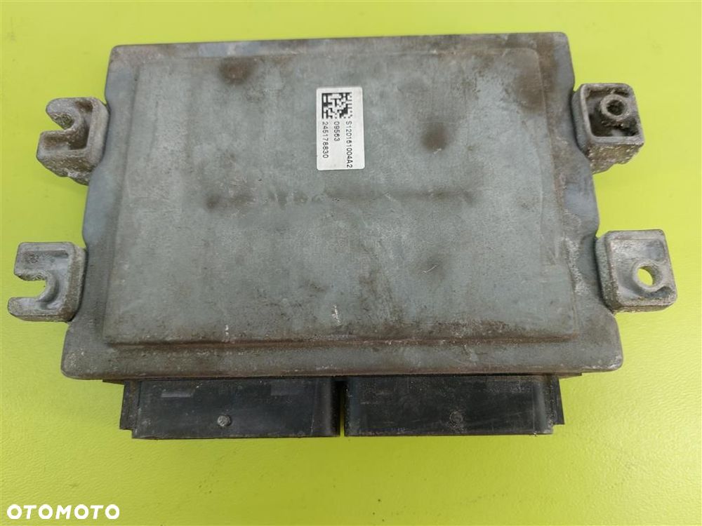 Komputer sterownik silnika Renault Thalia I 1999-2008 1,4 B 8200326391 - 3
