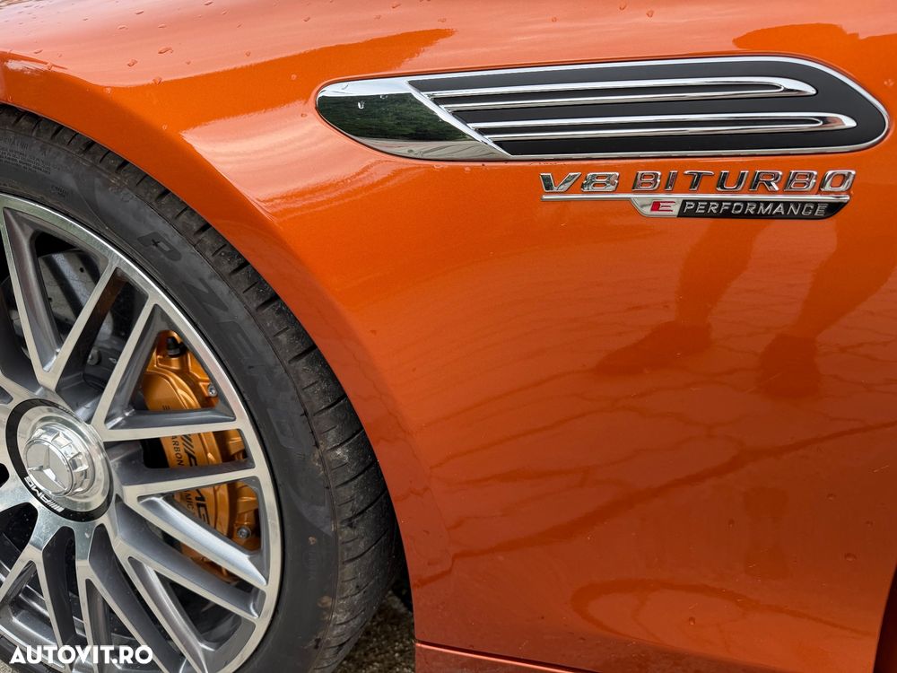 Mercedes-Benz SL 63 AMG - 12