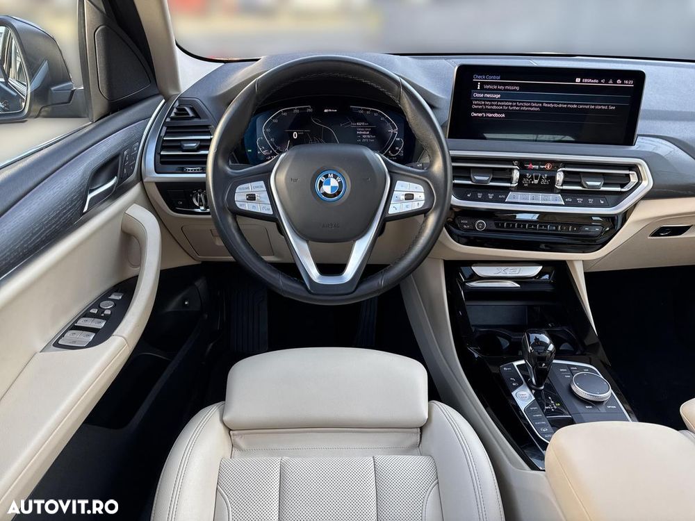 BMW X3 xDrive30e AT PHEV - 23