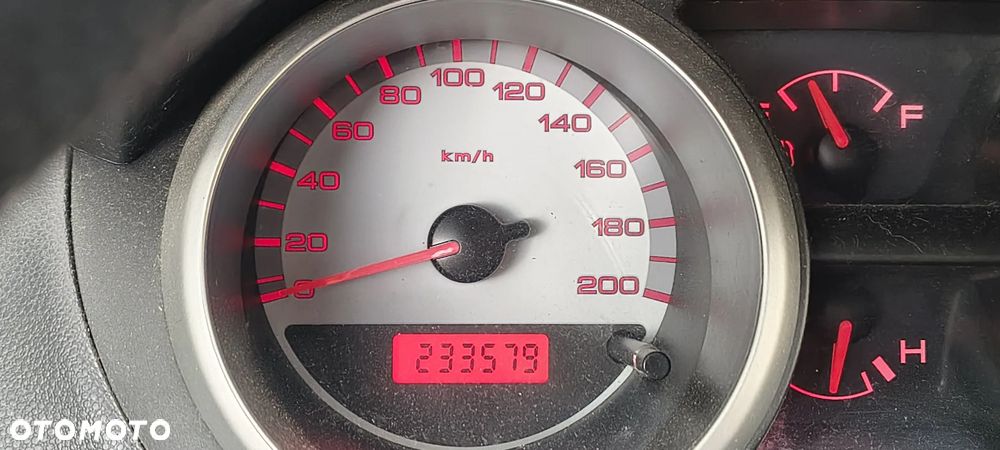 Suzuki Ignis 1.3 Club - 10