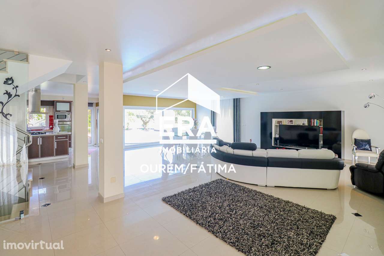 Moradia T5  na cidade de Ourém - Grande imagem: 5/41