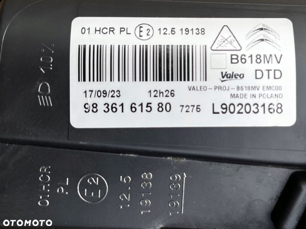 lampa prawa przednia citroen c3 iii lift full led - 5