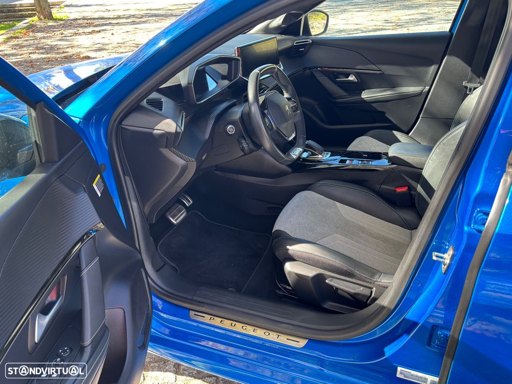 Peugeot e-208 GT Pack - 12