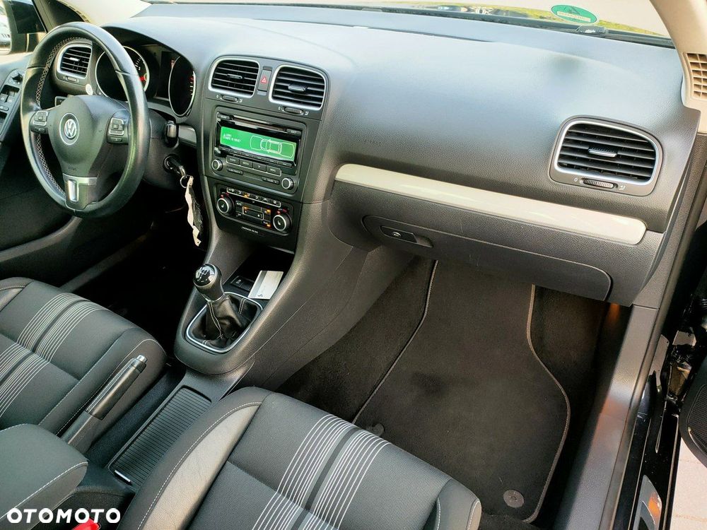 Volkswagen Golf - 20