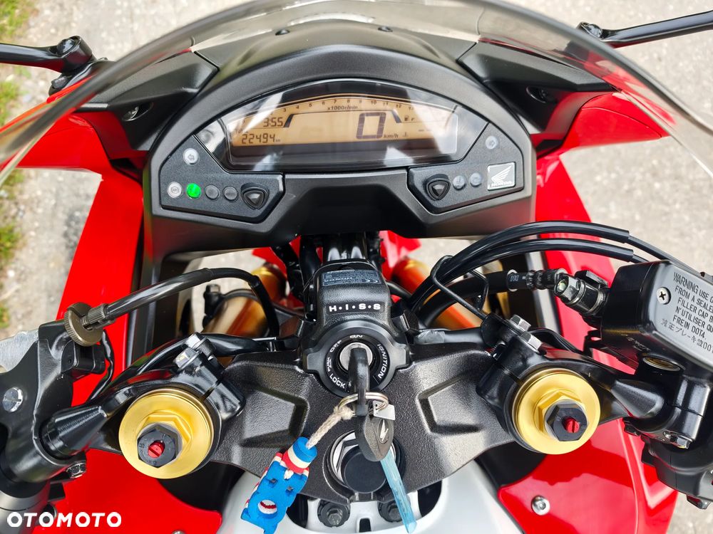 Honda CBR - 7