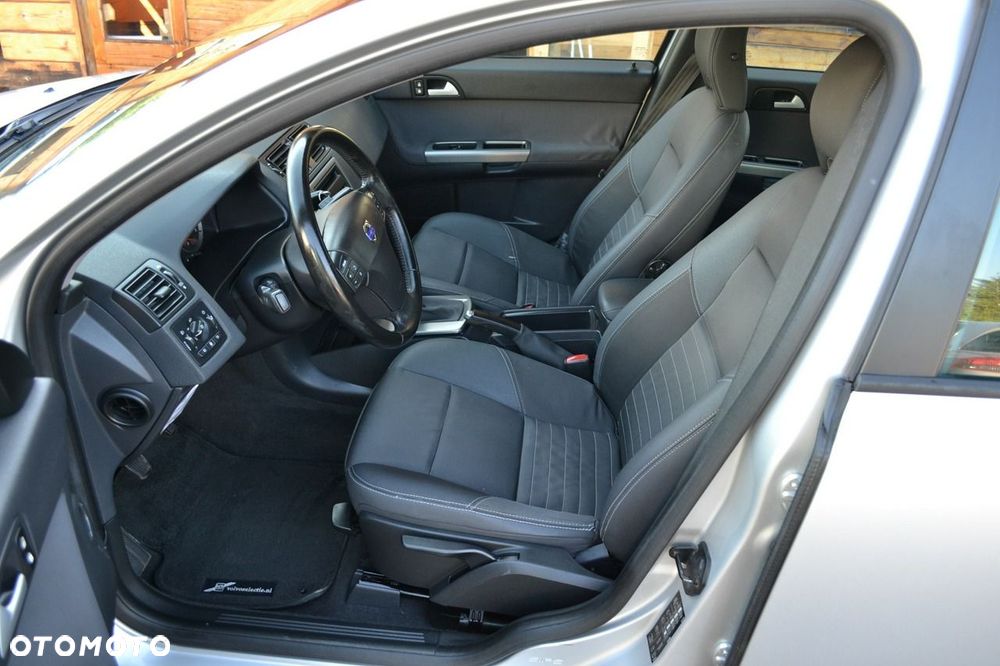 Volvo V50 - 5