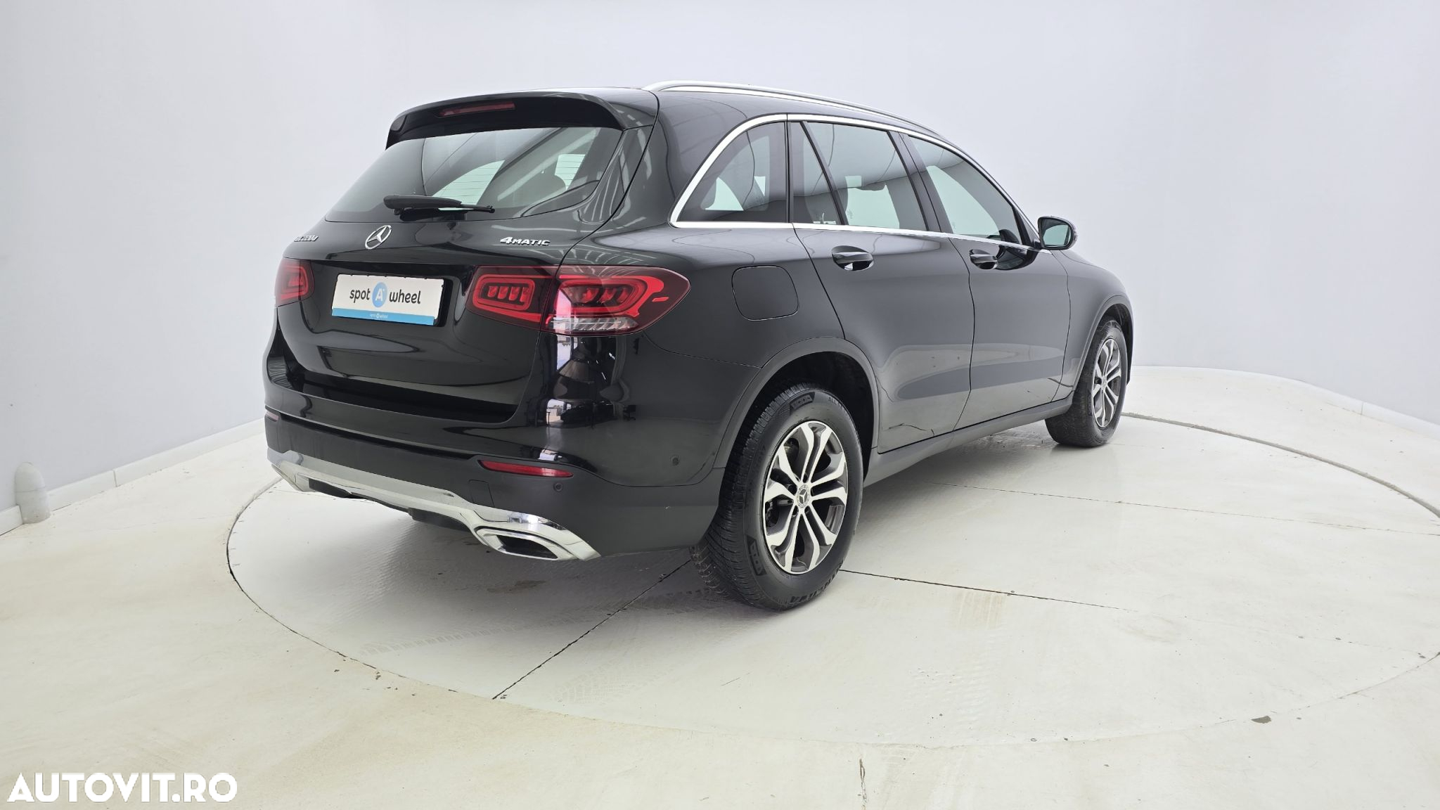 Mercedes-Benz GLC 220 d 4MATIC - 6