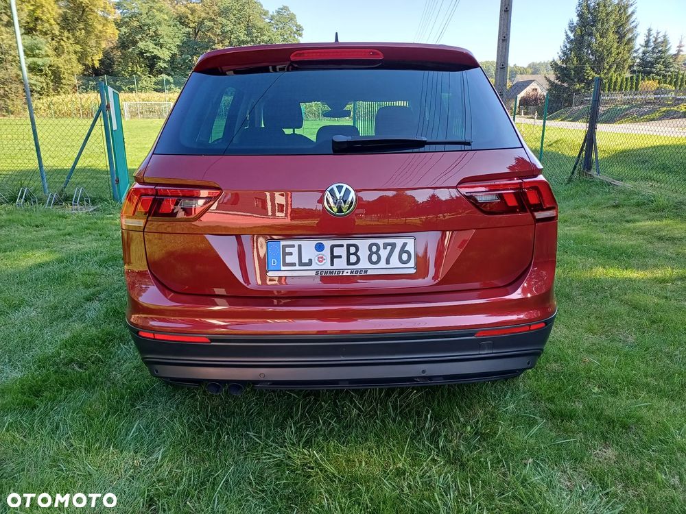 Volkswagen Tiguan - 6